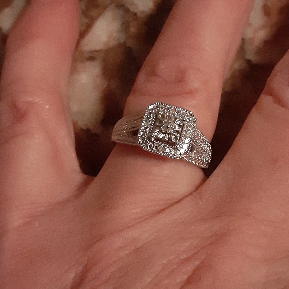 Sterling vintage style diamond ring 7 - Picture 1 of 4